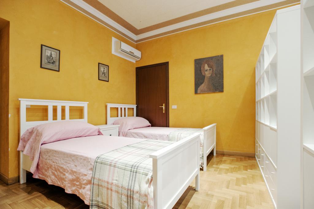 Bufalo Rome Bilik gambar